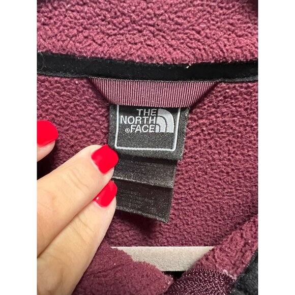 The North Face  XS Maroon Full-Zip Fleece Jacket With Pockets - Picture 3 of 6